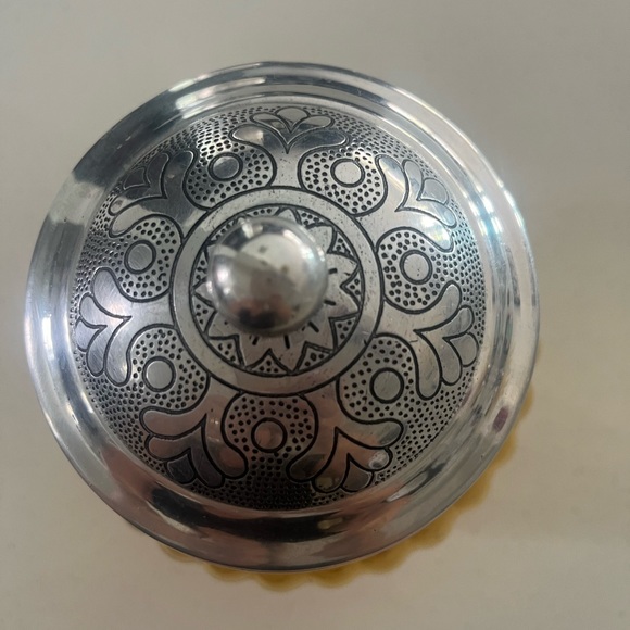 Pier 1 like new yellow gold glass decor container - Picture 4 of 4